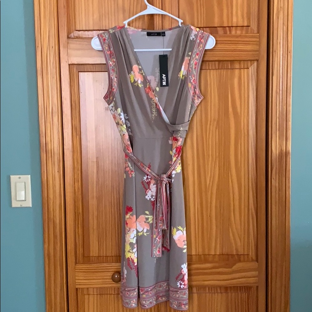 Floral print dress